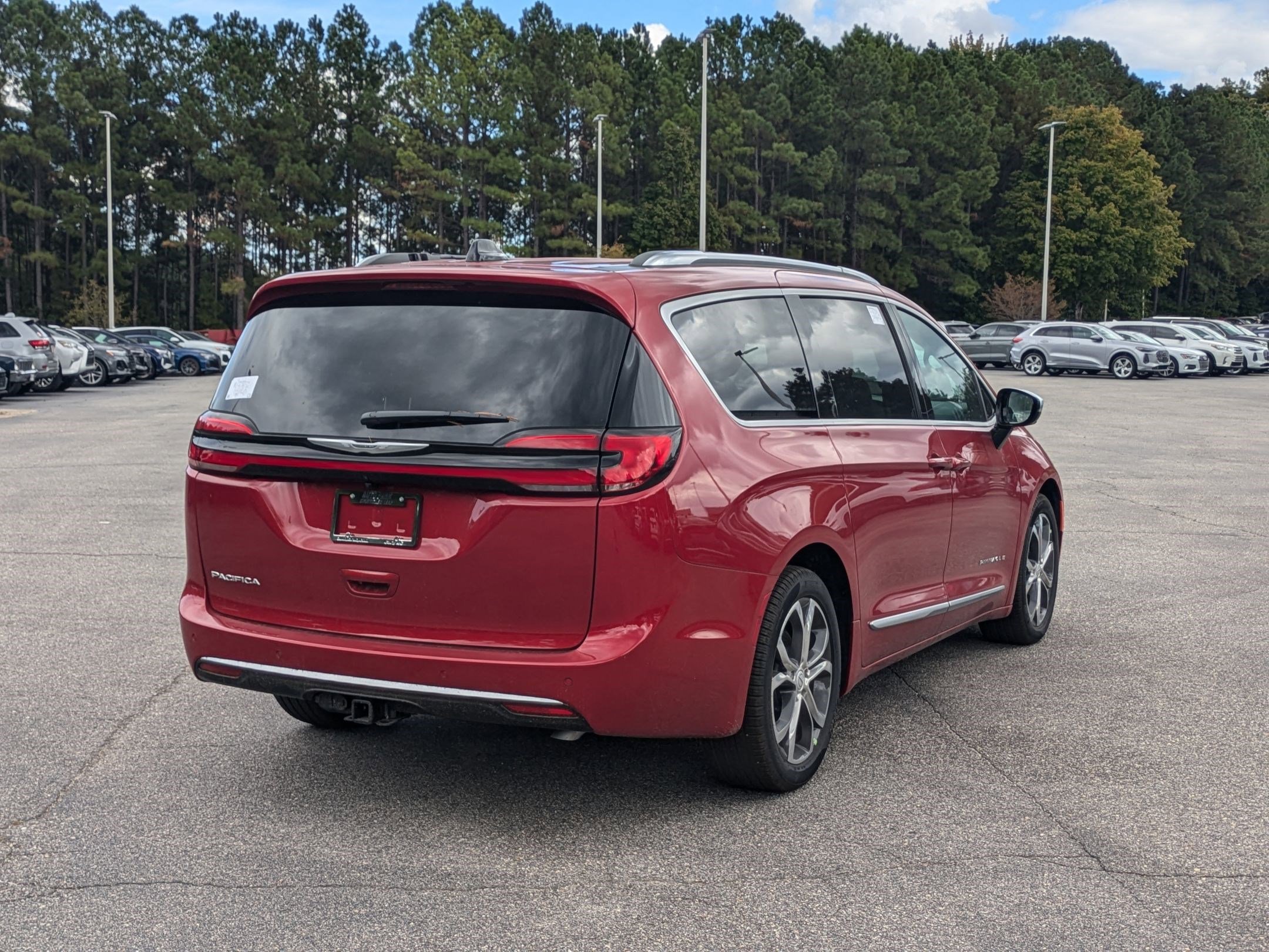 New 2026 Chrysler Pacifica Pinnacle image 5
