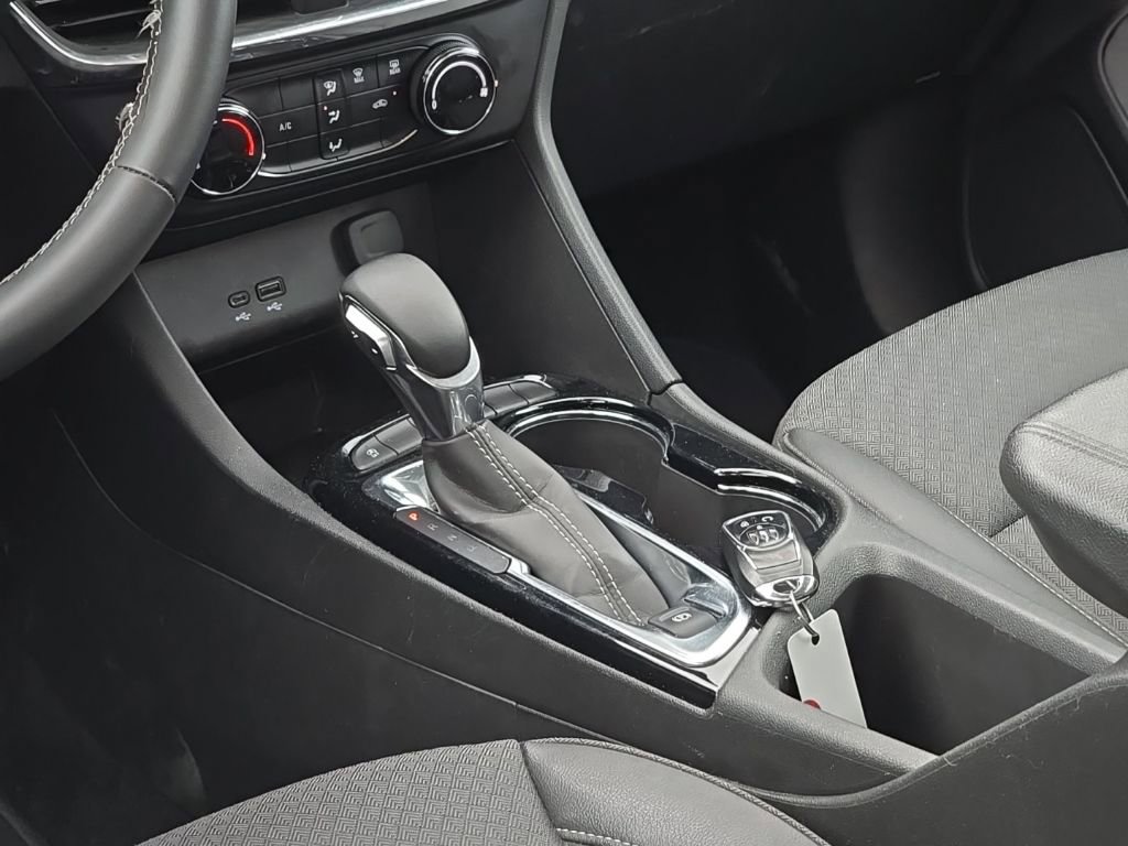Used 2025 Buick Encore GX Preferred image 10