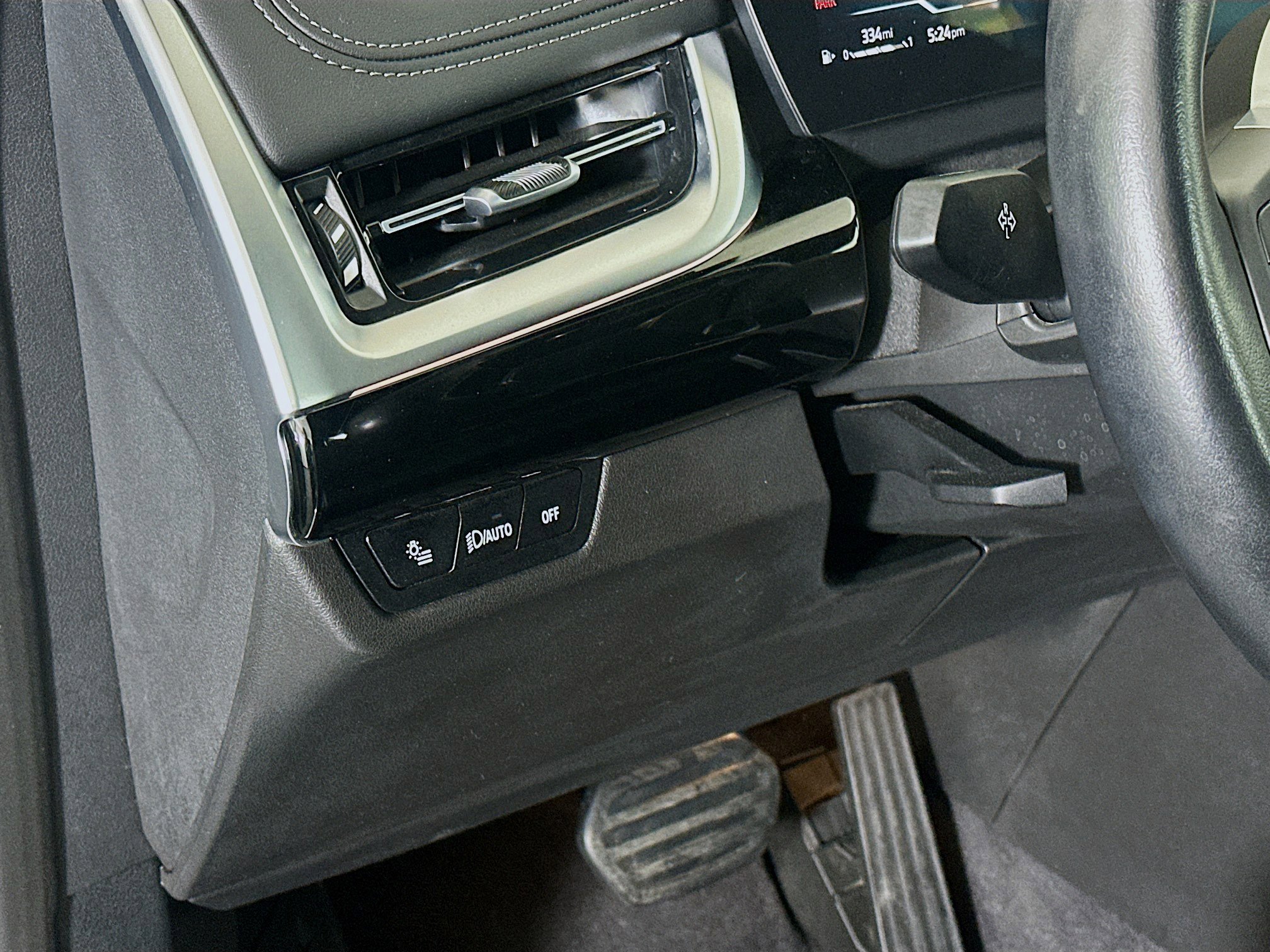 Used 2025 BMW X1 xDrive28i image 17