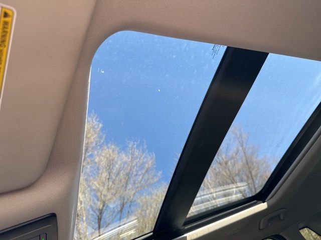 Used 2023 Nissan Rogue SL AWD/4WD image 20