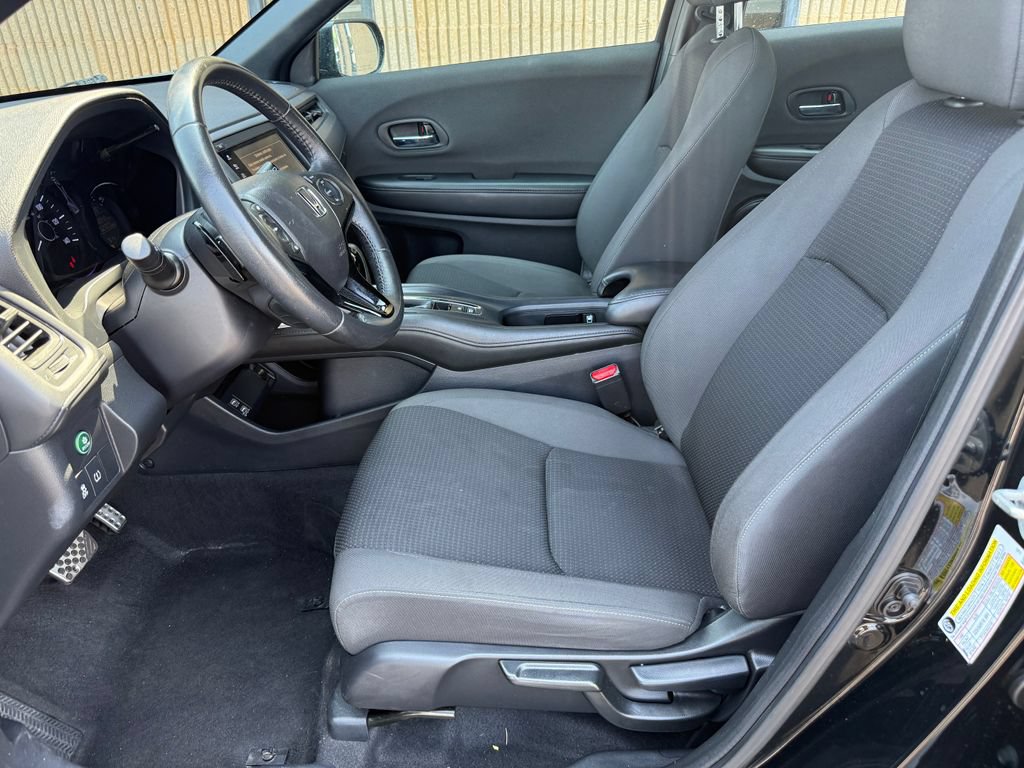Used 2019 Honda HR-V Sport image 16