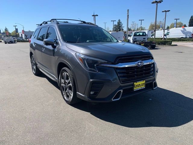 Used 2023 Subaru Ascent Touring AWD/4WD image 9