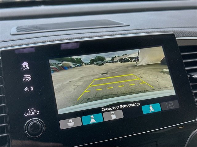 Used 2022 Honda Pilot Touring image 12