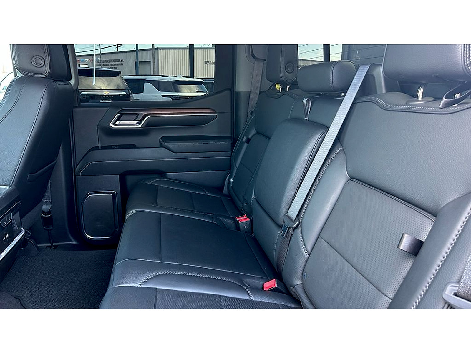 Used 2024 GMC Sierra 1500 Denali AWD/4WD image 24