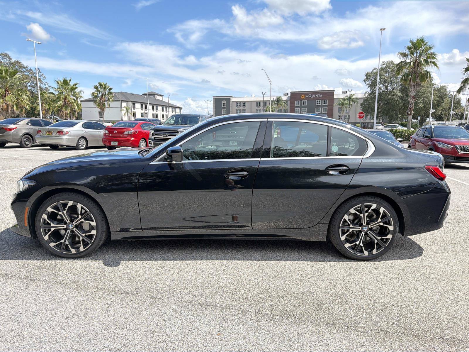 Certified 2026 BMW 330i Sedan RWD image 7
