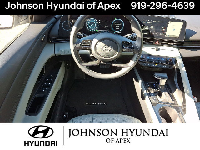 Certified 2024 Hyundai Elantra Limited FWD image 24
