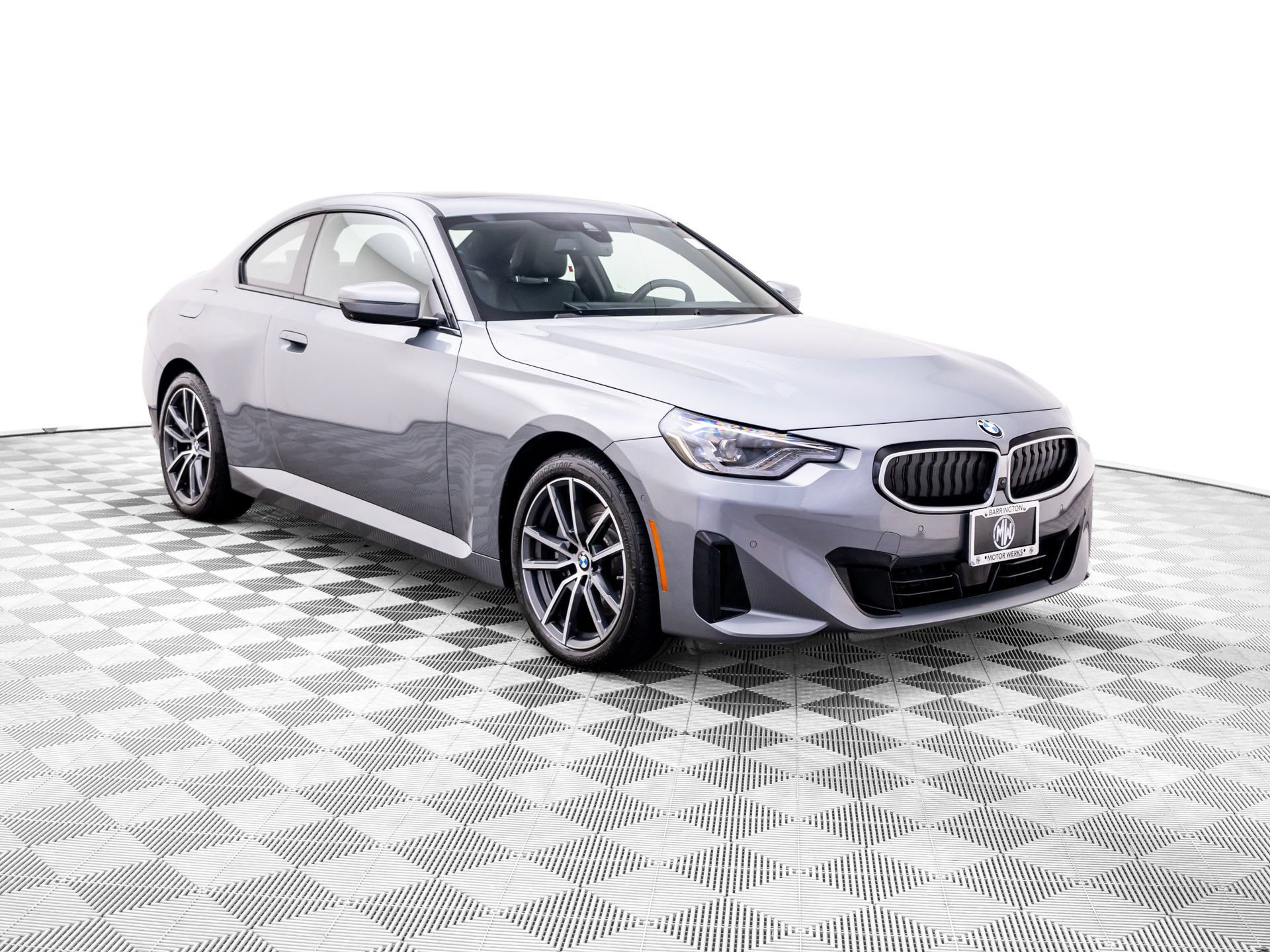 Used 2025 BMW 230i xDrive Coupe w/ Premium Package AWD/4WD image 8