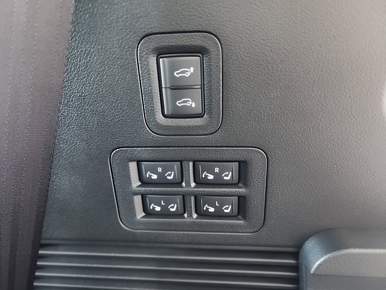 New 2026 INFINITI QX80 Autograph w/ Autograph Exterior Package image 22