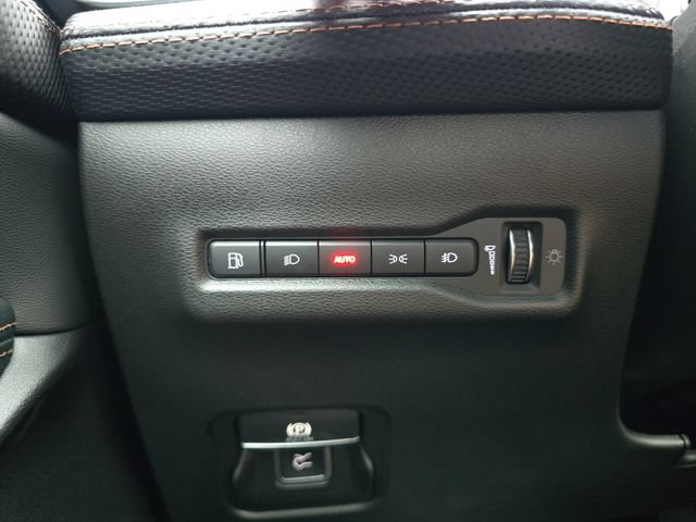 New 2026 Jeep Cherokee Limited AWD/4WD image 21