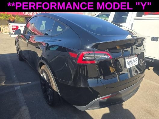 Used 2022 Tesla Model Y Performance image 7