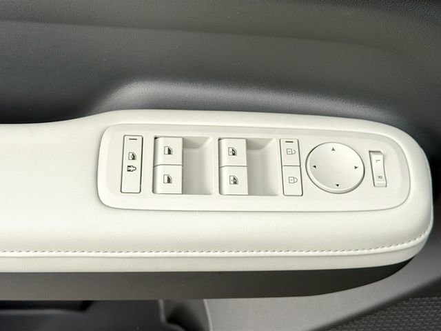 New 2026 Hyundai Santa Fe SEL FWD image 17