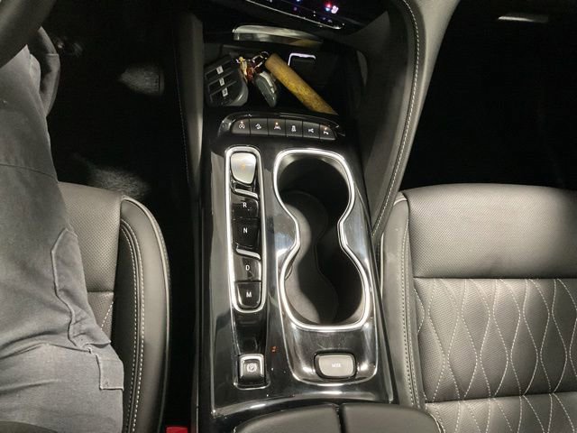 Used 2023 Buick Envision Avenir AWD/4WD image 15