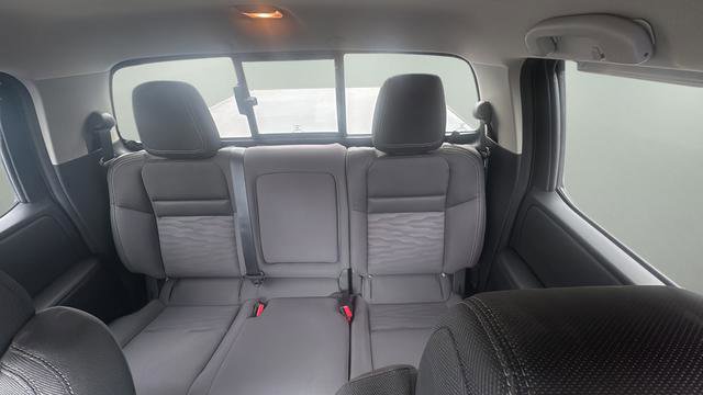 Used 2024 Nissan Frontier SV w/ SV Convenience Package AWD/4WD image 21