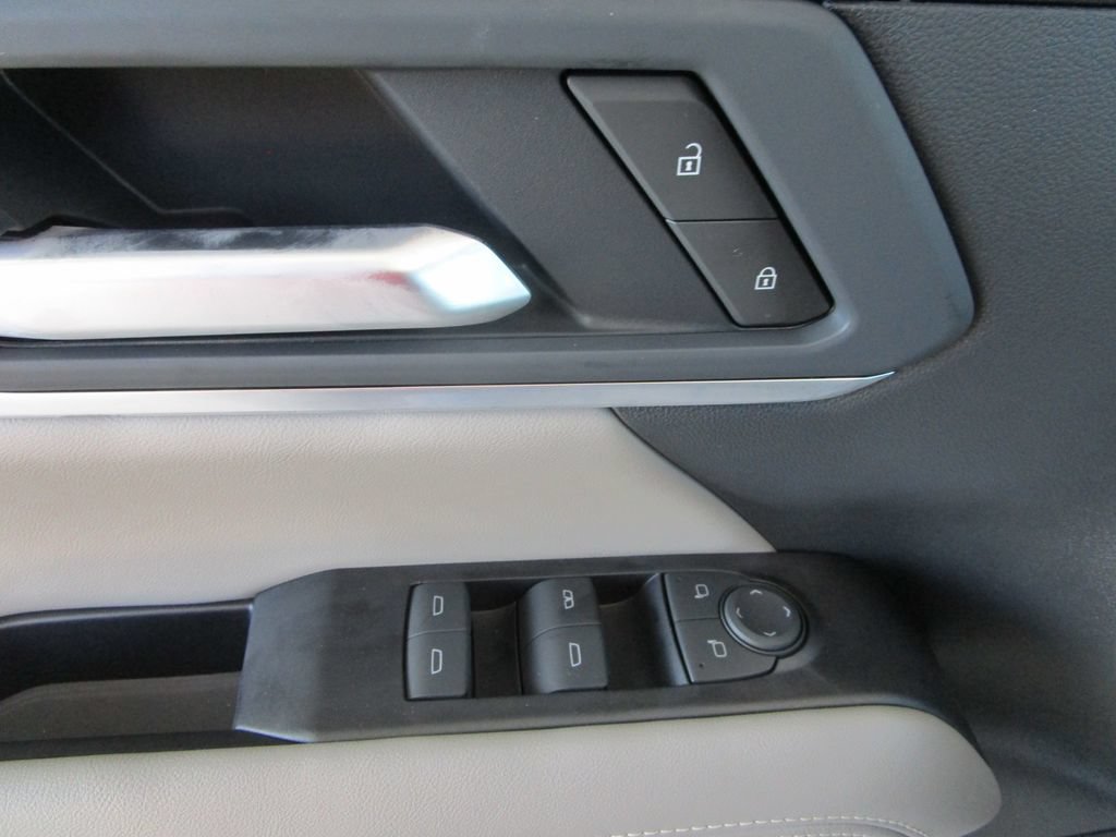 New 2027 GMC Terrain Elevation w/ Elevation Premium Package FWD image 28