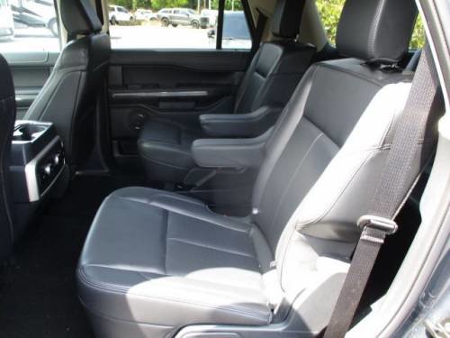 Used 2024 Ford Expedition XLT image 7