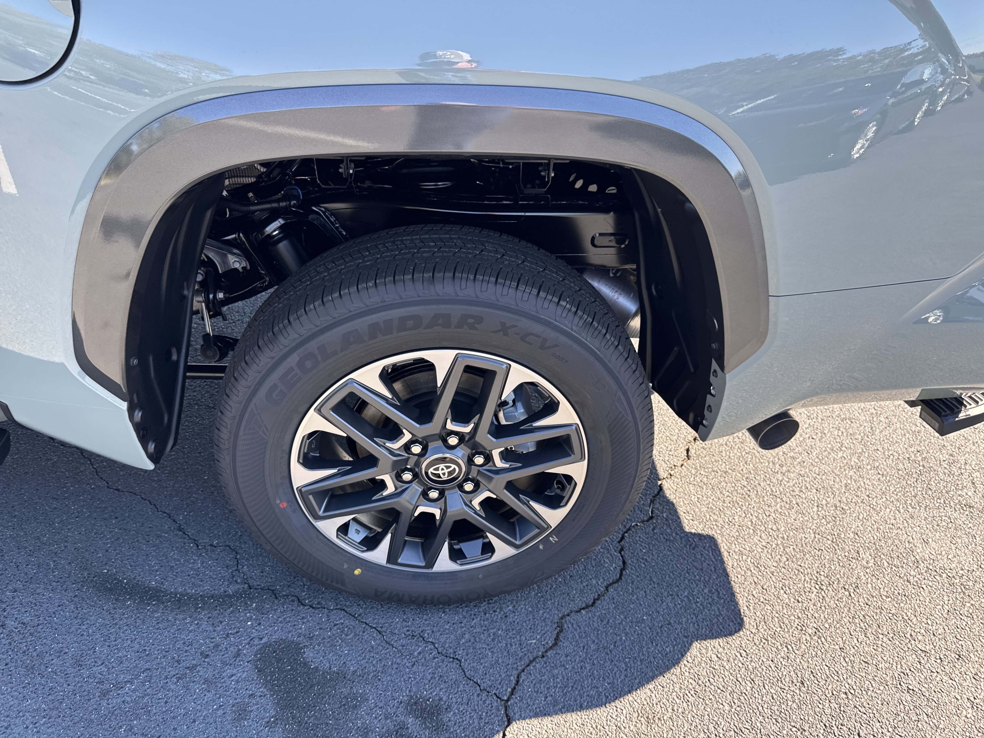 New 2026 Toyota Tundra Limited image 12