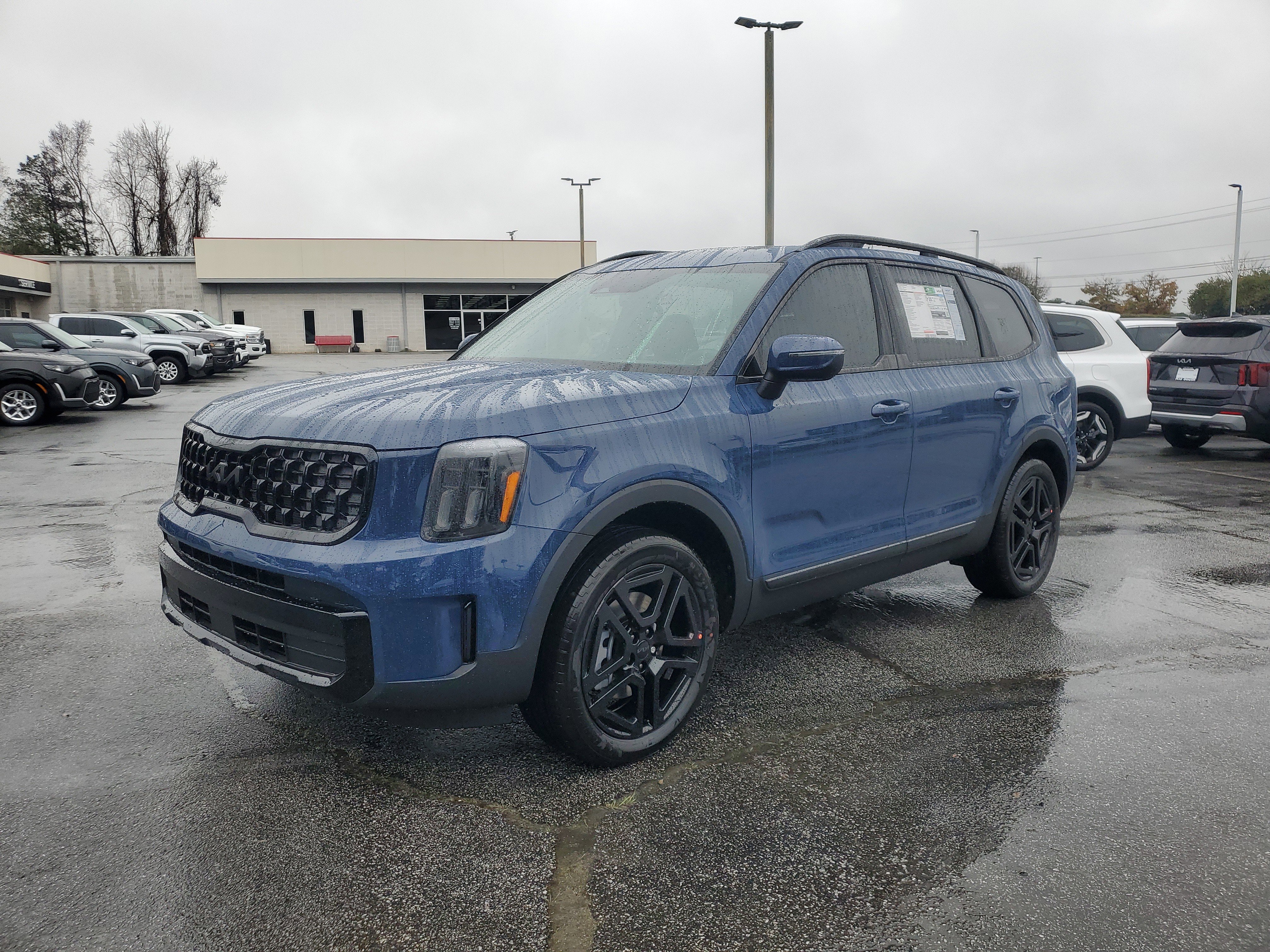 New 2025 Kia Telluride EX X-Line image 3