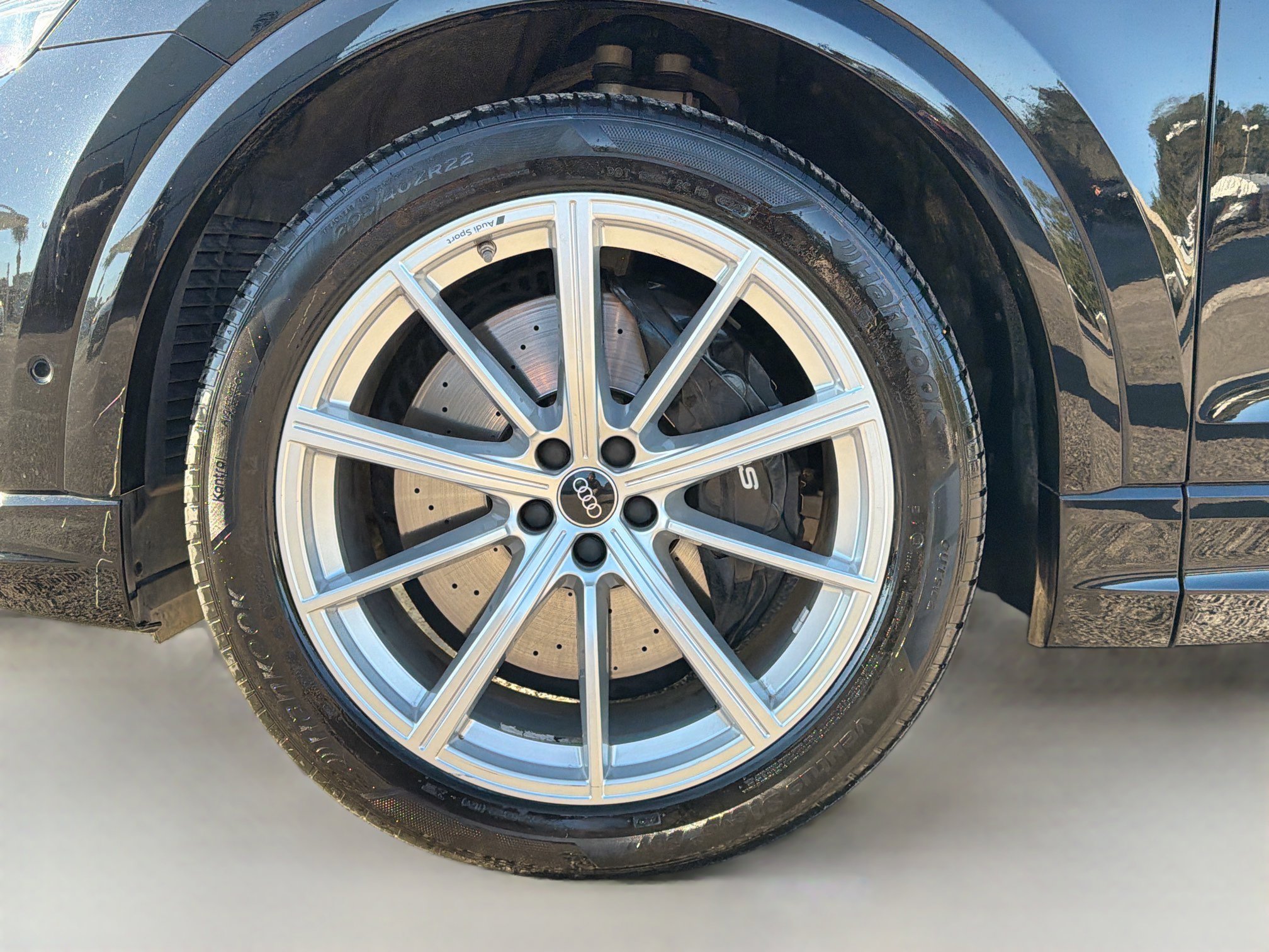 Used 2022 Audi RS Q8 AWD/4WD image 41