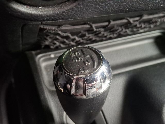 Used 2016 Jeep Wrangler Unlimited Sport image 25