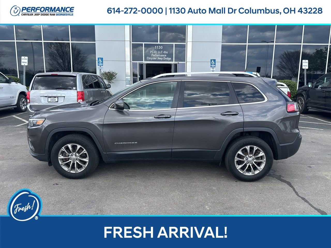 Used 2019 Jeep Cherokee Latitude Plus w/ Cold Weather Group image 7