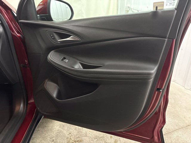 Used 2024 Buick Encore GX Preferred FWD image 25