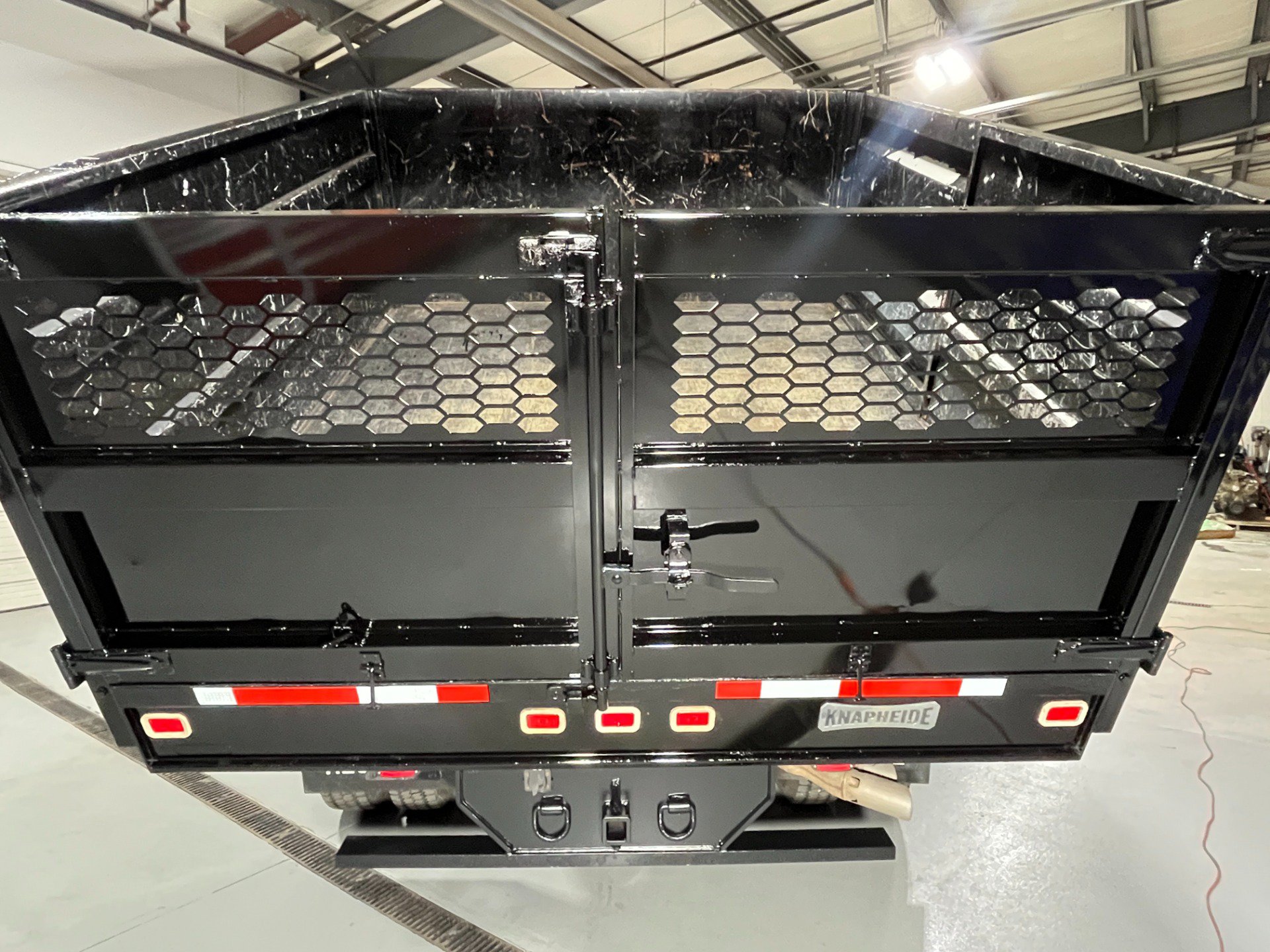 Used 2019 Ford F450 XL w/ XL Value Package AWD/4WD image 16