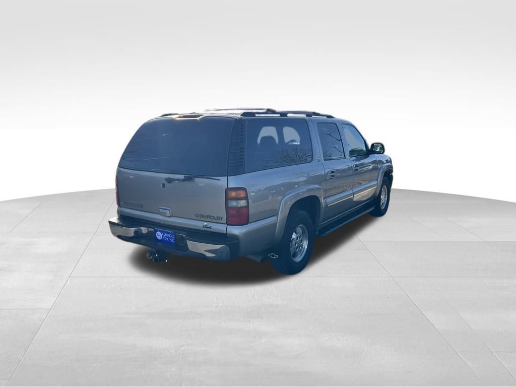 Used 2002 Chevrolet Suburban LT image 6