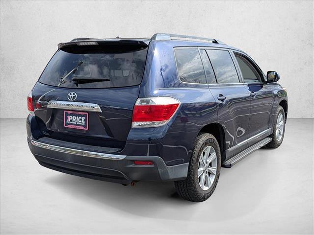 Used 2012 Toyota Highlander SE w/ Tow Pkg image 5