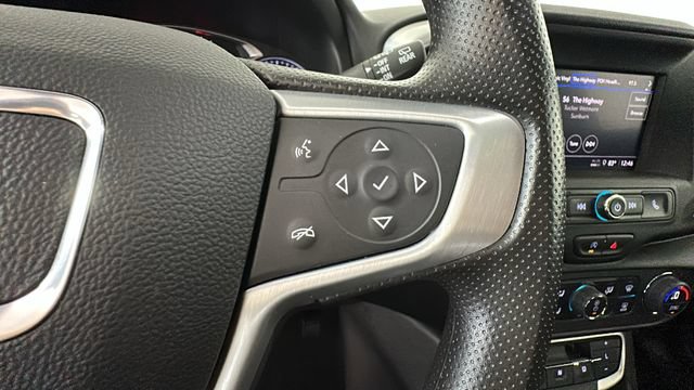Used 2024 GMC Terrain SLE w/ Driver Convenience Package AWD/4WD image 16
