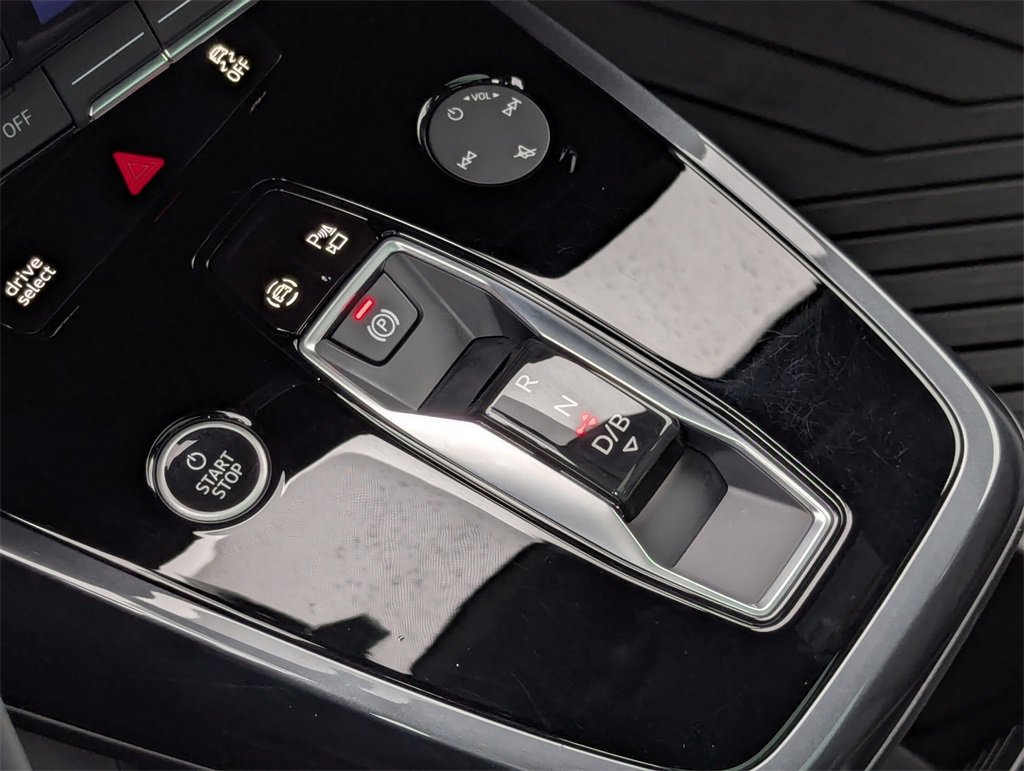 Used 2023 Audi Q4 e-tron Prestige w/ Black Optic Package image 16