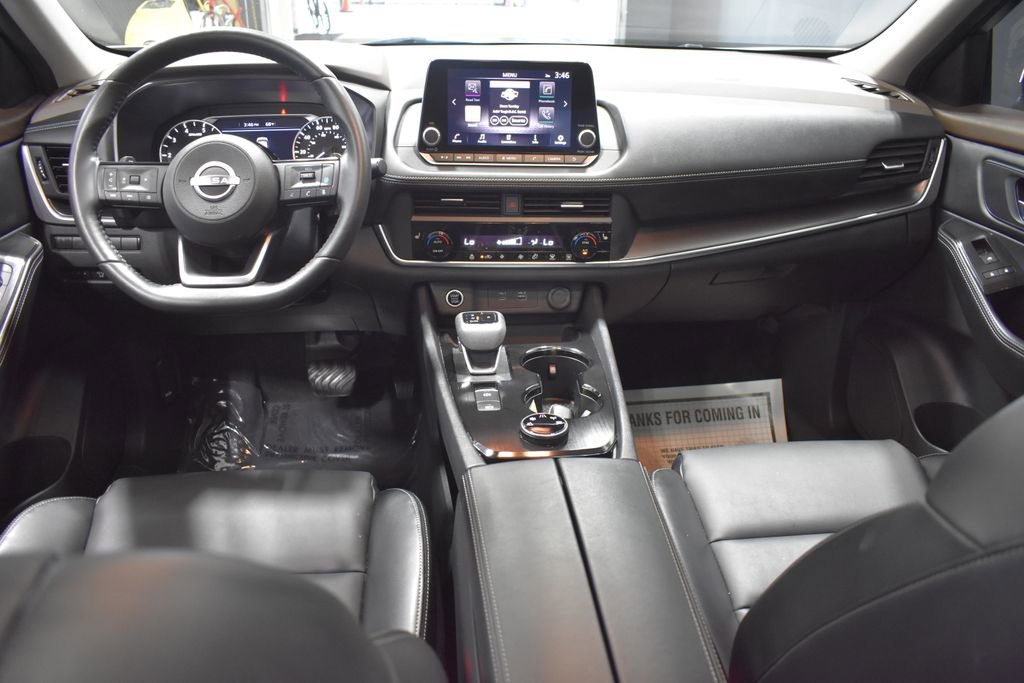 Certified 2023 Nissan Rogue SV w/ SV Premium B Package AWD/4WD image 13