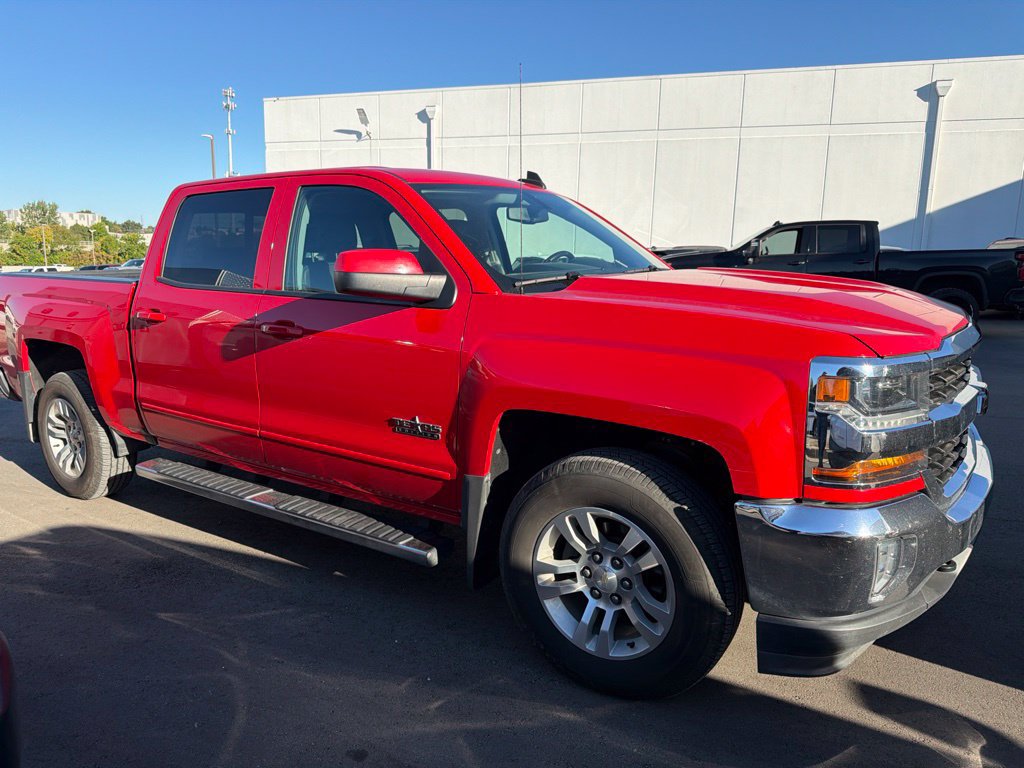 Used 2018 Chevrolet Silverado 1500 LT w/ Texas Edition AWD/4WD image 1