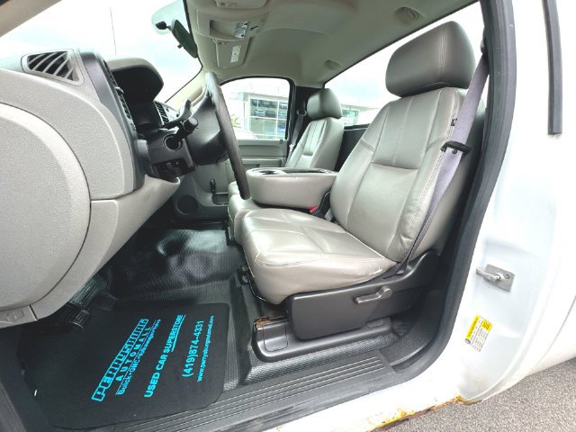 Used 2012 Chevrolet Silverado 1500 W/T RWD image 16