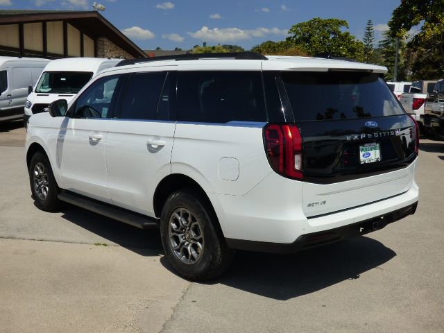 Used 2025 Ford Expedition Active RWD image 5