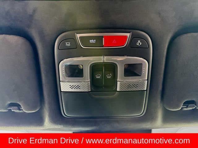 Used 2025 Kia Telluride SX Prestige image 18