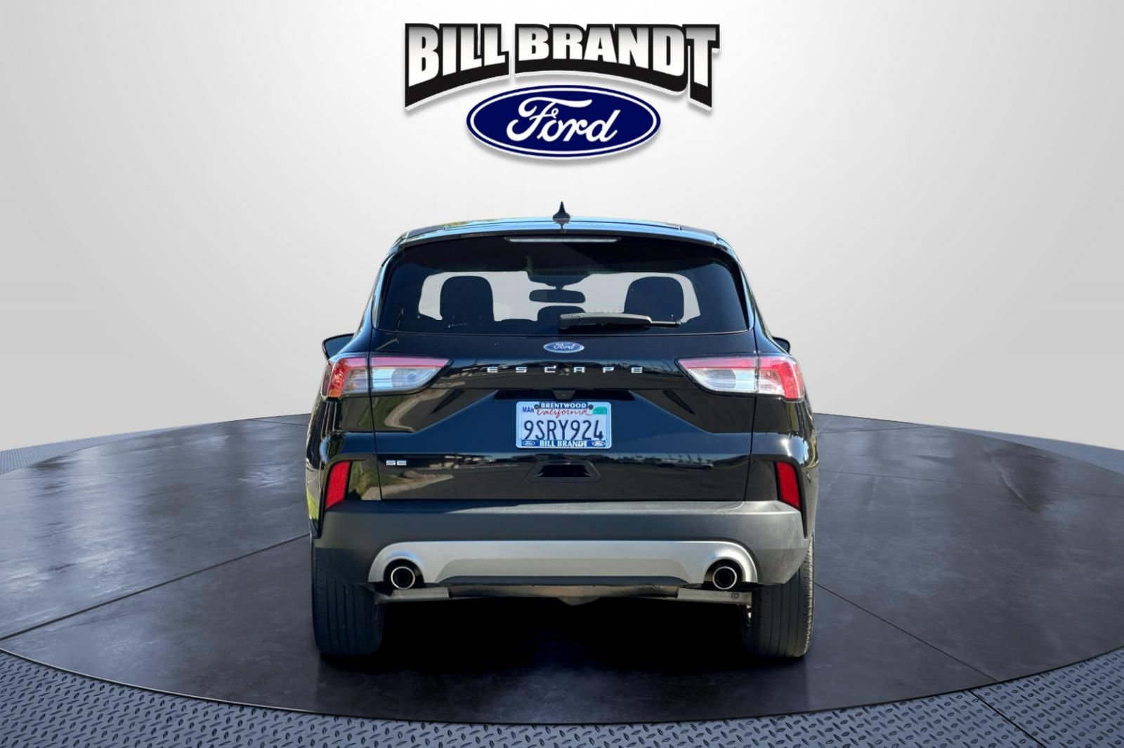 Used 2022 Ford Escape SE FWD image 4