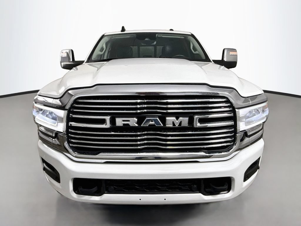 Used 2024 RAM 2500 Laramie w/ Safety Group AWD/4WD image 2