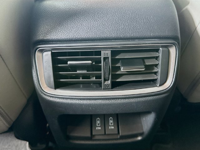 Used 2021 Honda CR-V Touring image 33