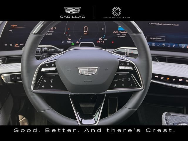 Used 2025 Cadillac Optiq Luxury 2 AWD/4WD image 16