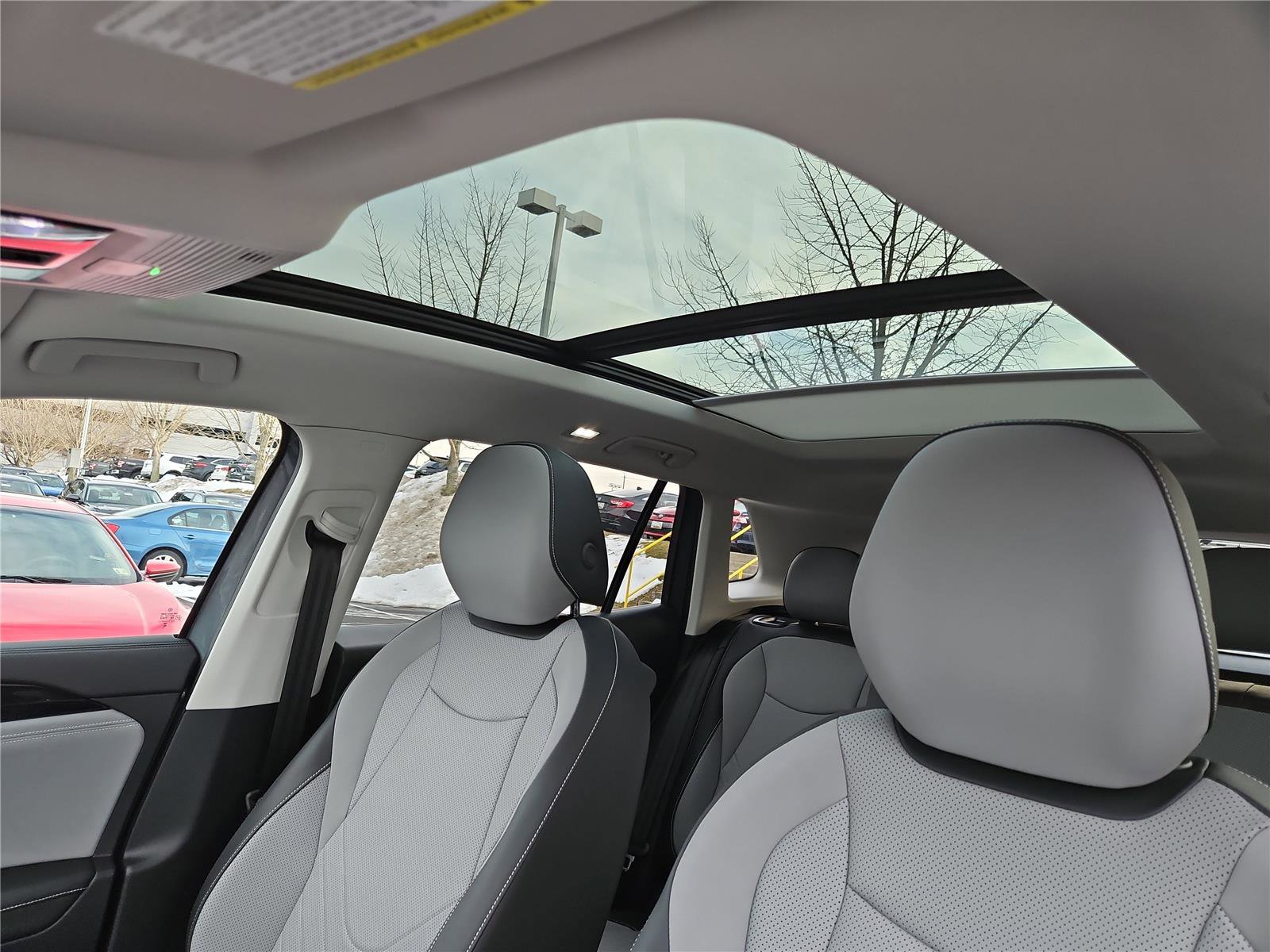 New 2026 Volkswagen Tiguan SE image 22