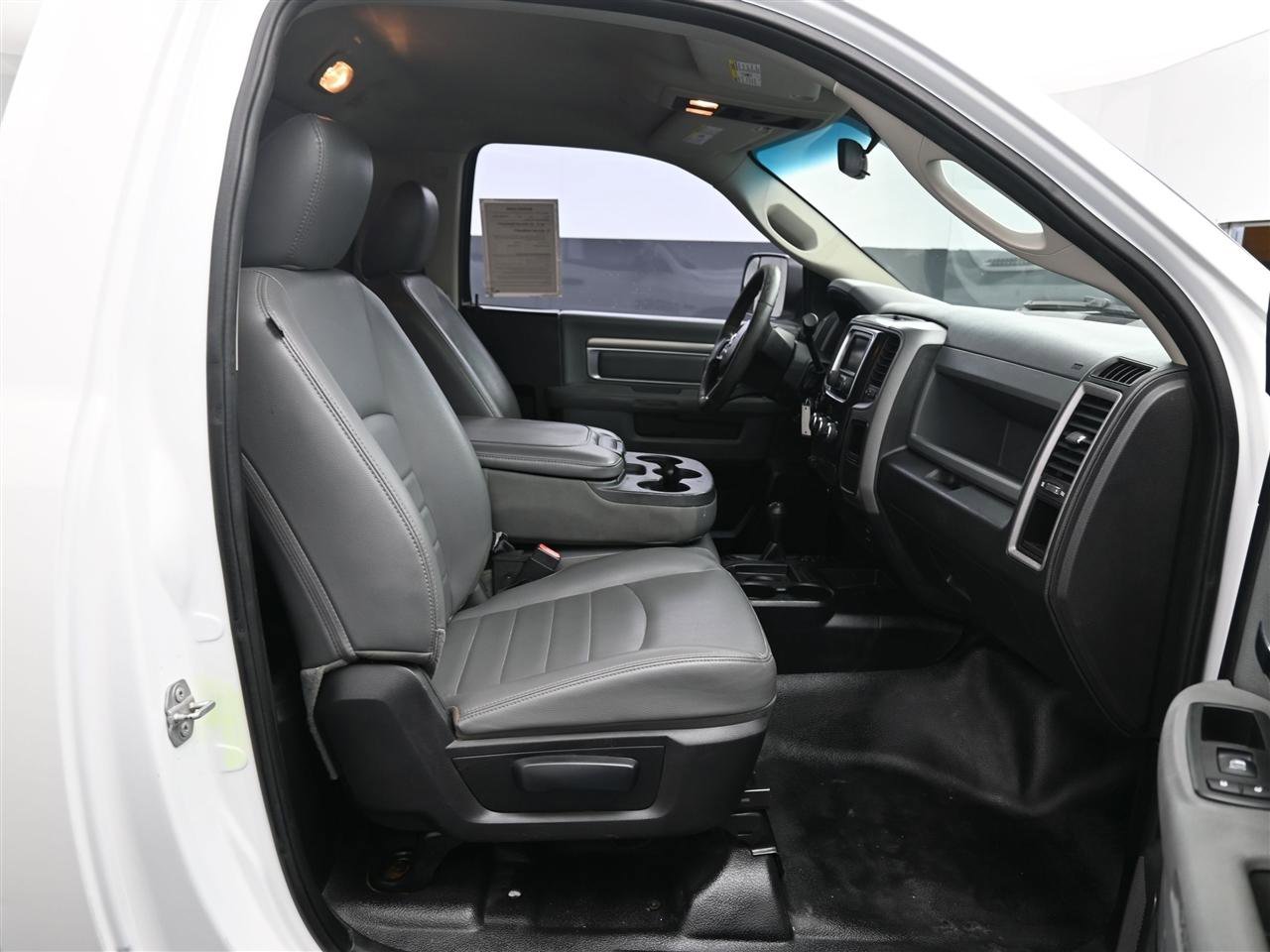 Used 2017 RAM 2500 Tradesman w/ Chrome Appearance Group image 9