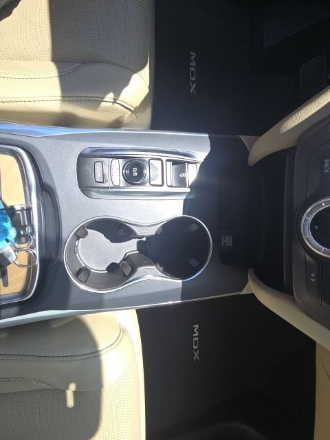 Used 2020 Acura MDX SH-AWD w/ Technology Package image 18