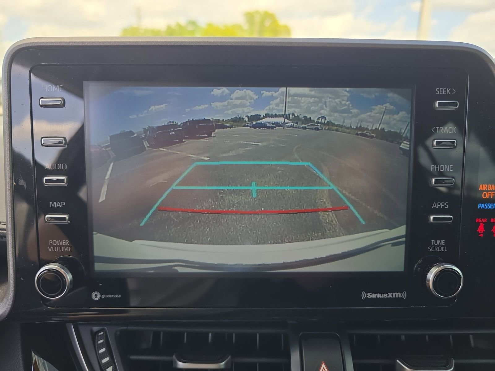 Used 2021 Toyota C-HR LE image 17