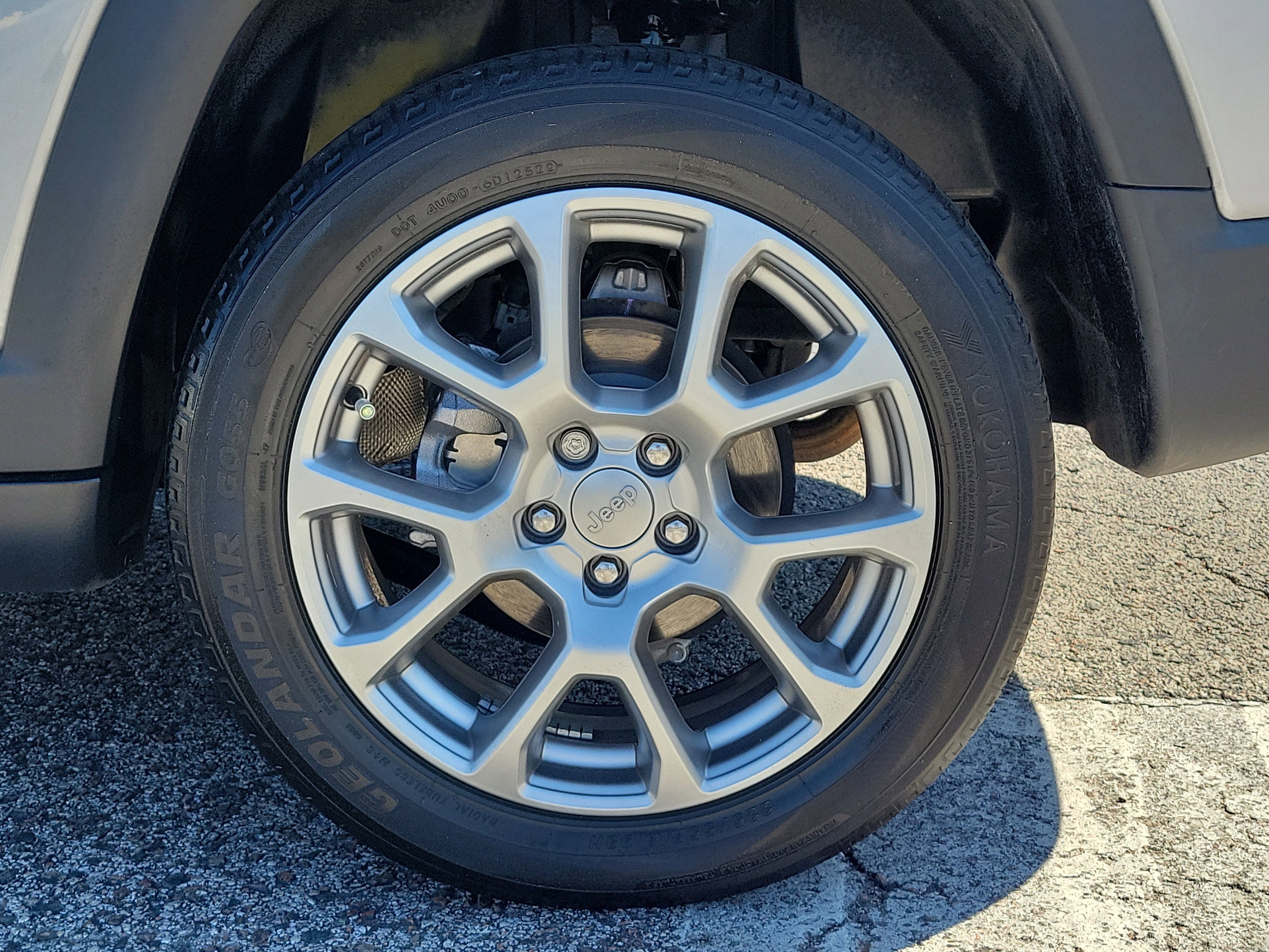 Used 2022 Jeep Compass Latitude w/ Sun and Sound Group image 7