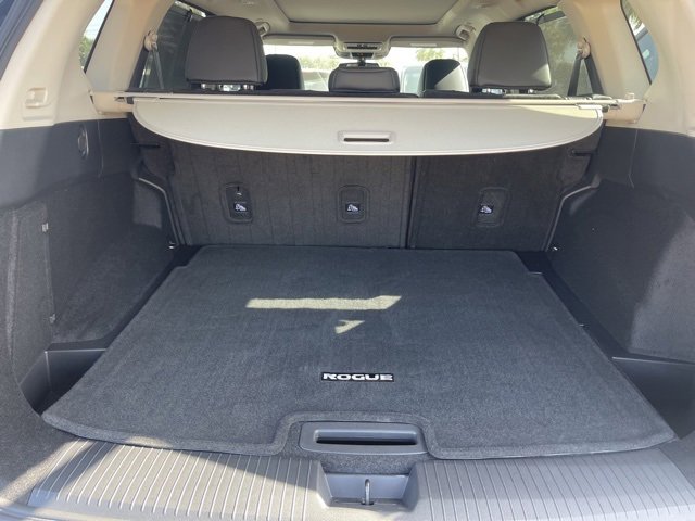 Used 2023 Nissan Rogue SL w/ SL Premium Package image 27