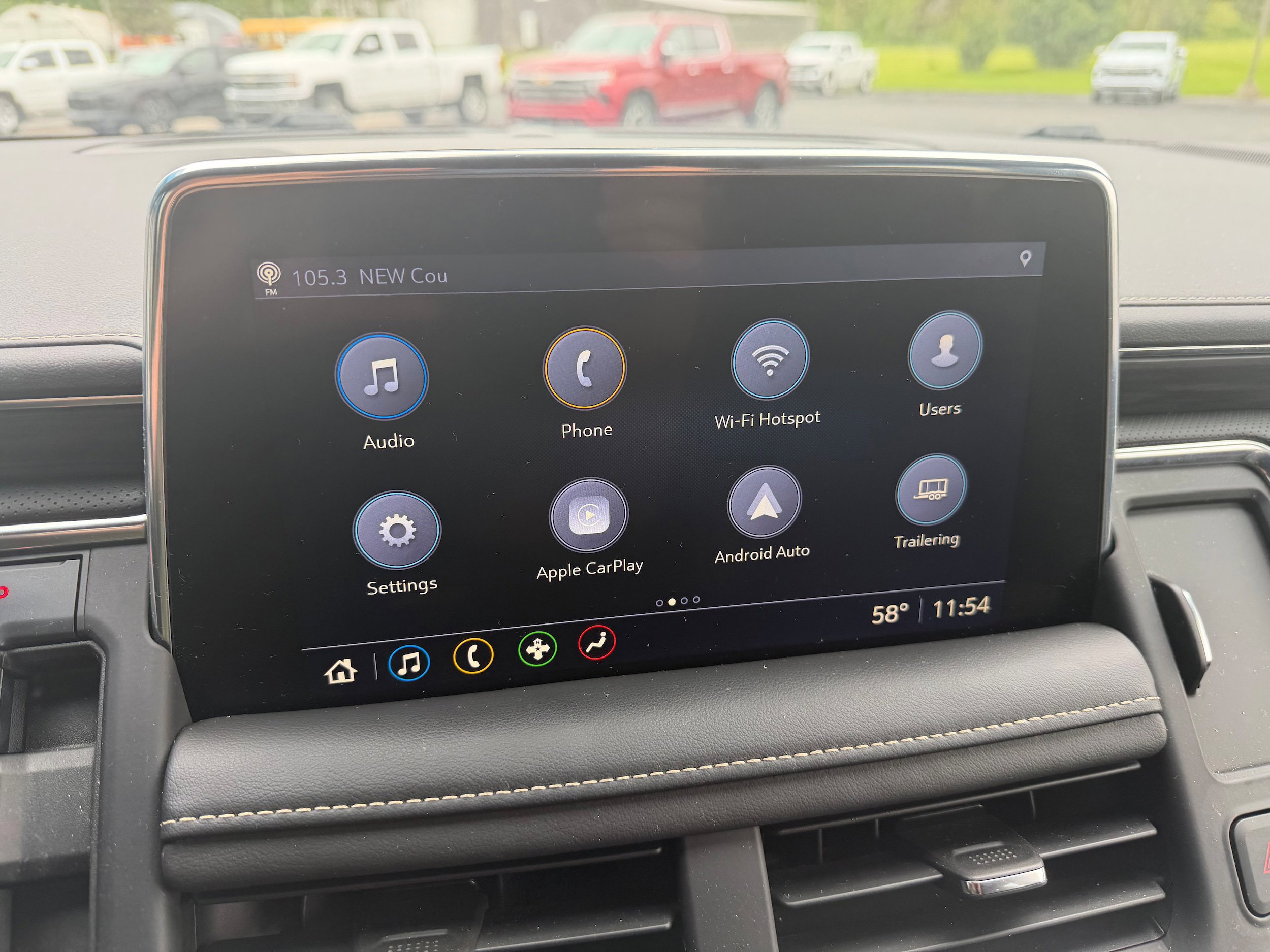 Used 2021 GMC Yukon XL SLT w/ SLT Premium Package AWD/4WD image 19