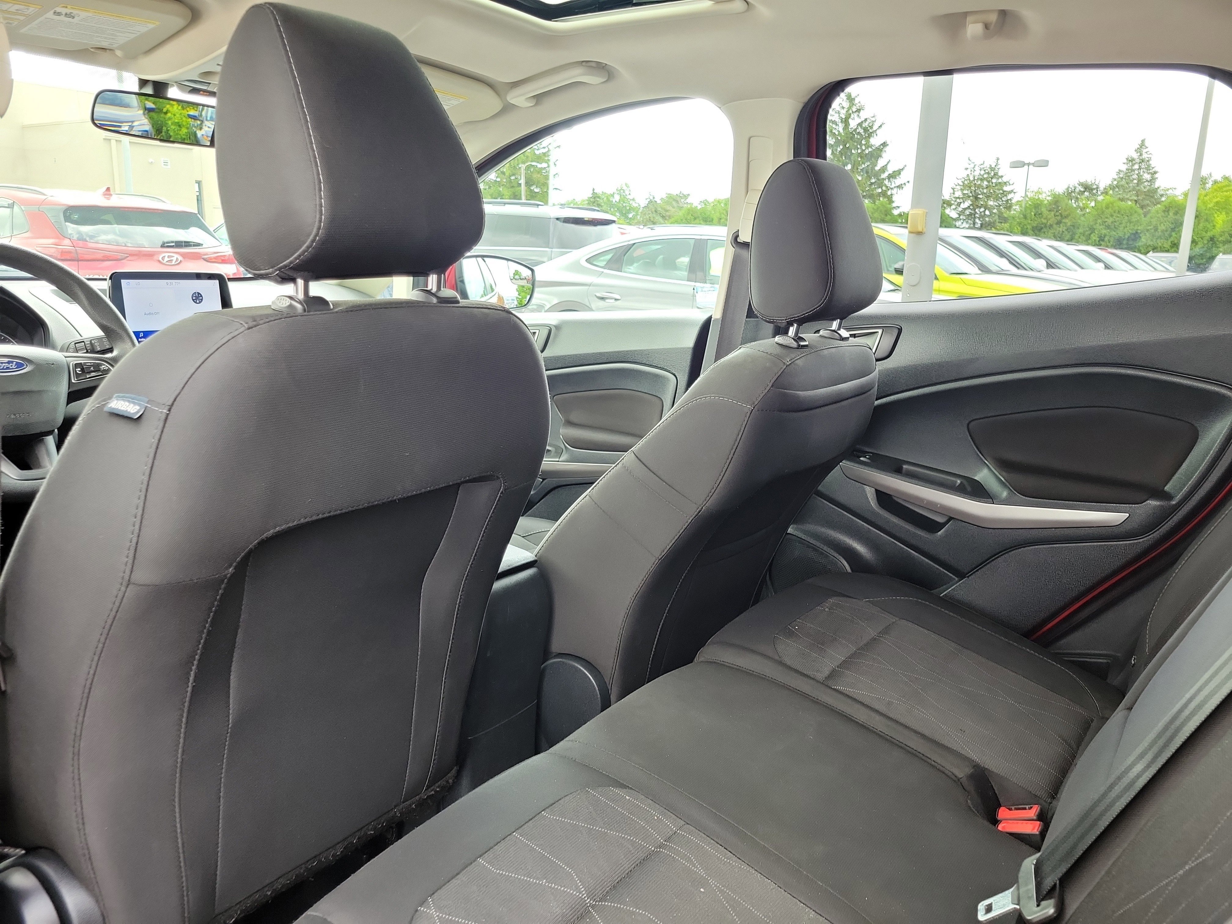 Used 2021 Ford EcoSport SE FWD image 25