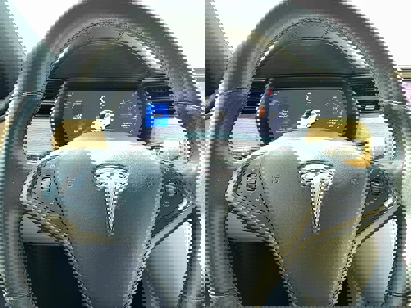 Used 2020 Tesla Model S Long Range Plus image 18