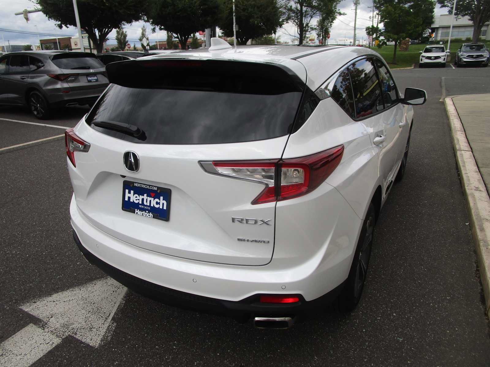 Certified 2024 Acura RDX w/ Advance Package AWD/4WD image 5