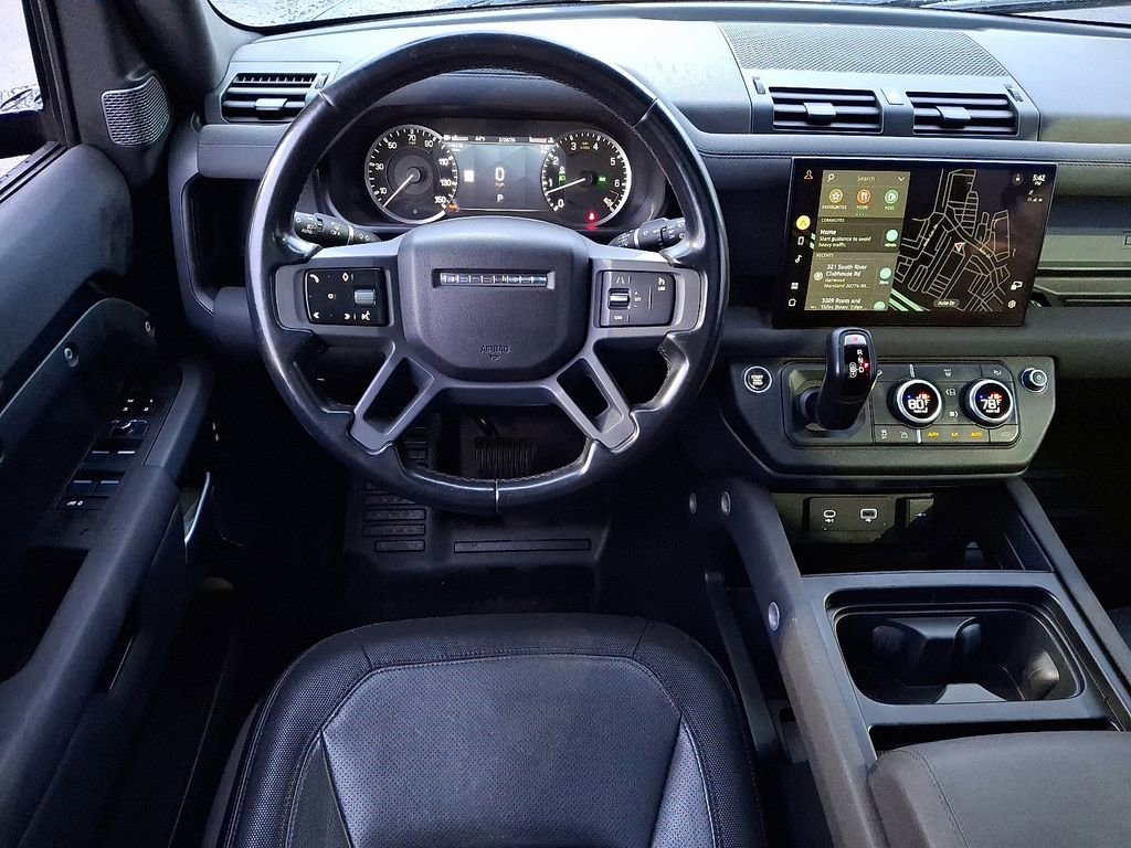 Used 2023 Land Rover Defender 110 X-Dynamic SE image 11